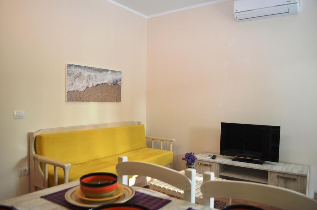 Ferienwohnung Rezidenca Kalter Durres Golem  Exterior foto