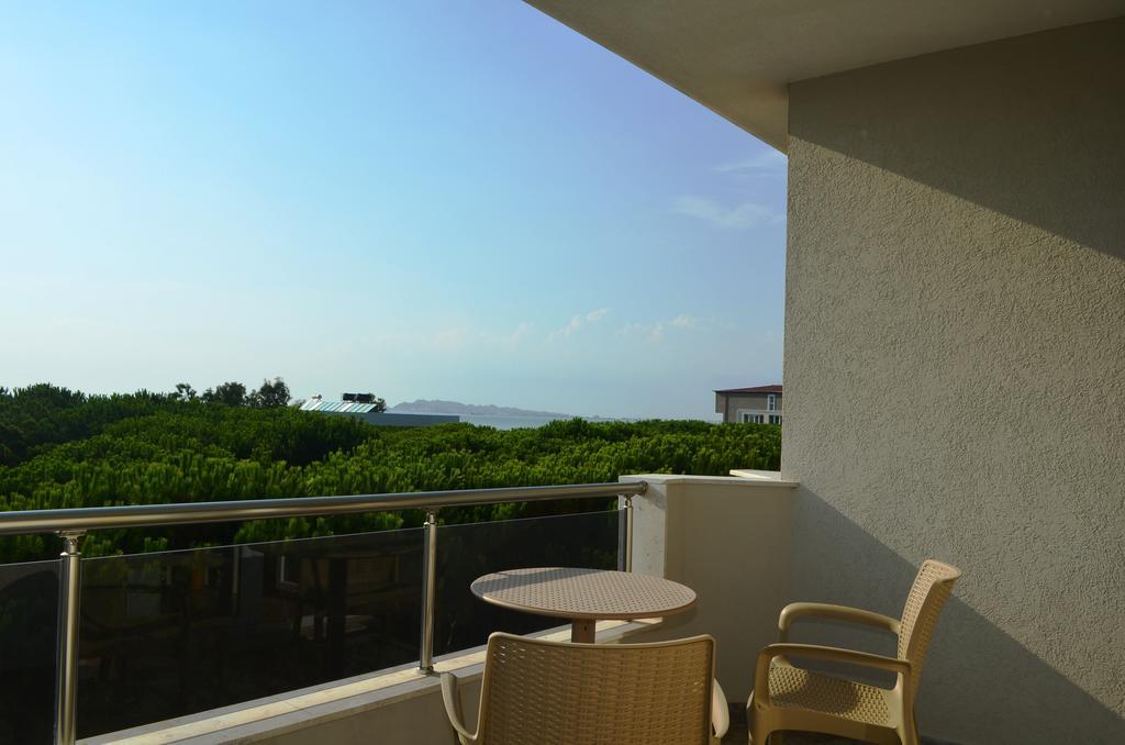 Ferienwohnung Rezidenca Kalter Durres Golem  Exterior foto
